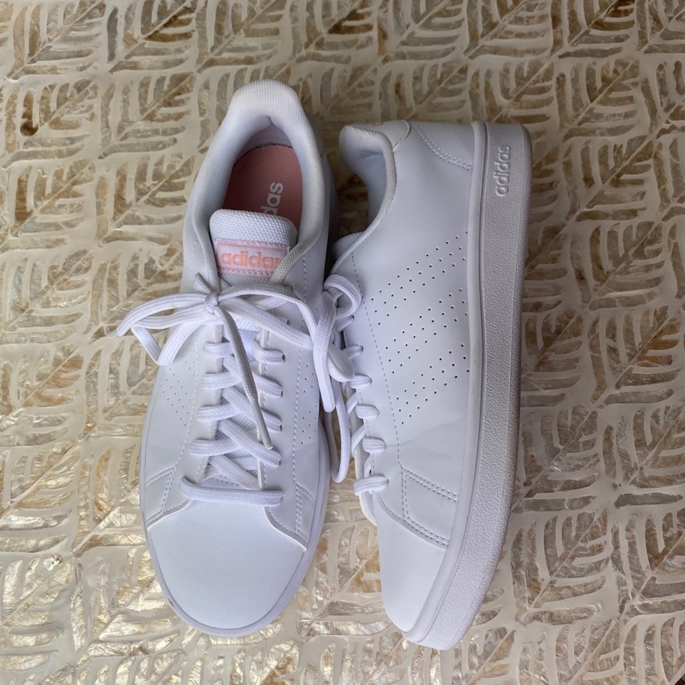 Adidas Sneakers - White